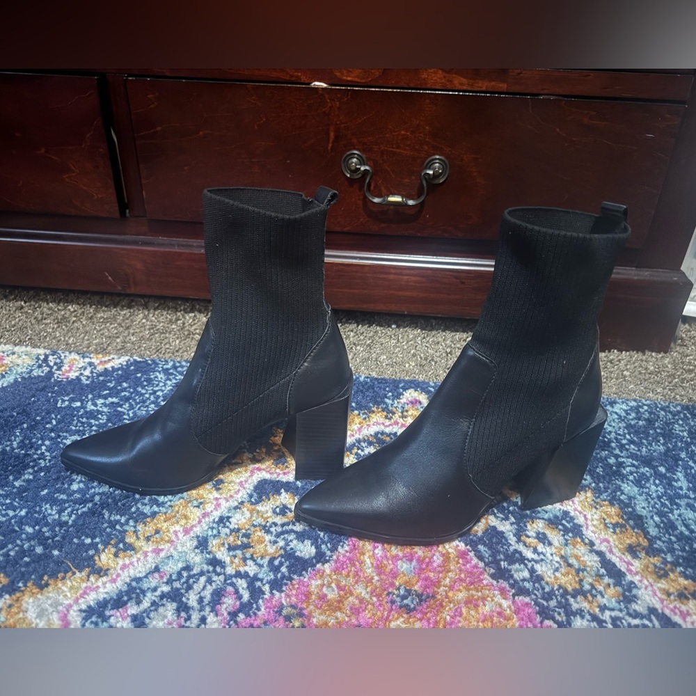 Steve Madden Tackle Black Leather Boot, Size 8